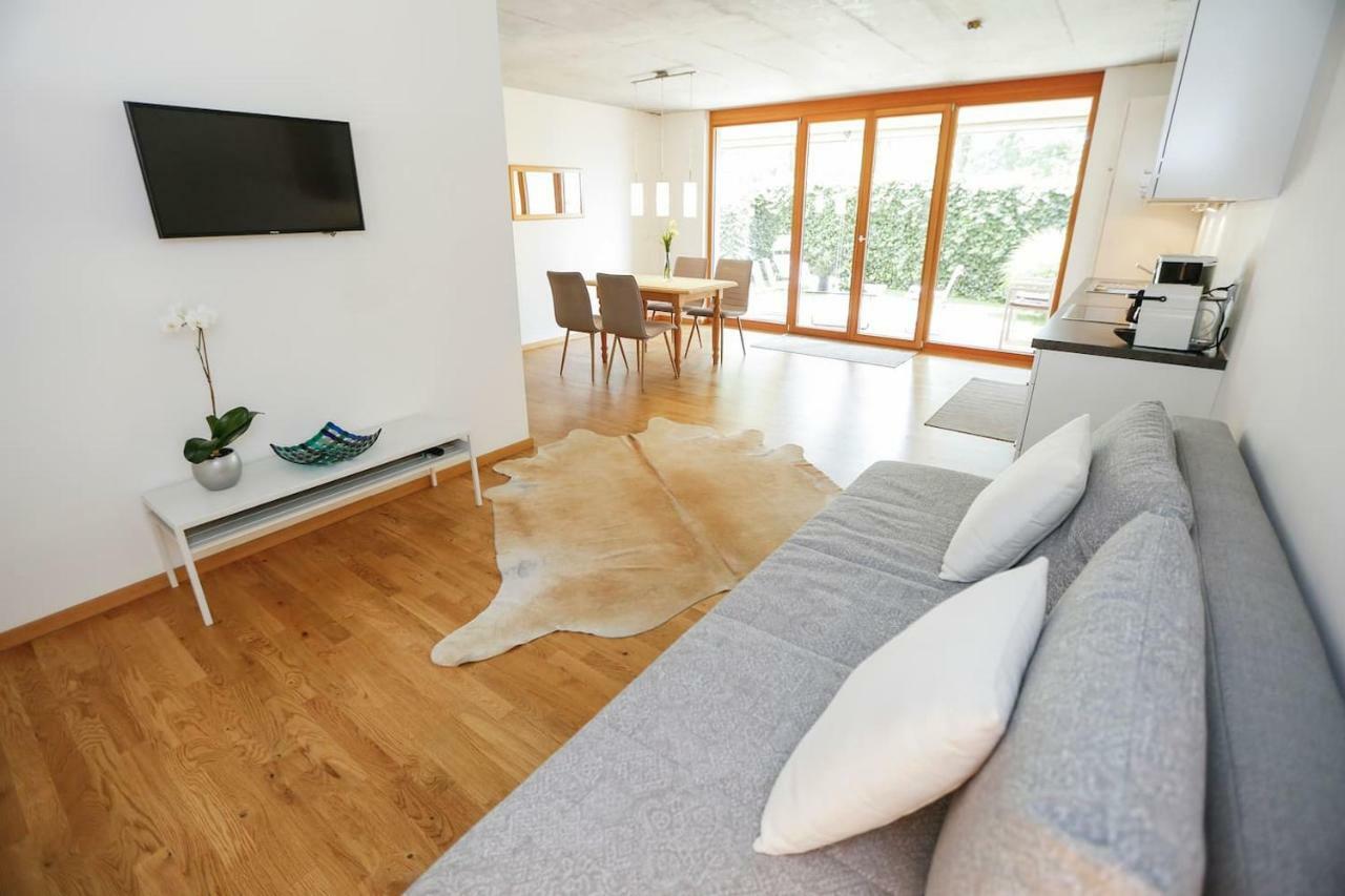 Gartenwohnung In Praemierter Wohnanlage Klaus  Exteriér fotografie